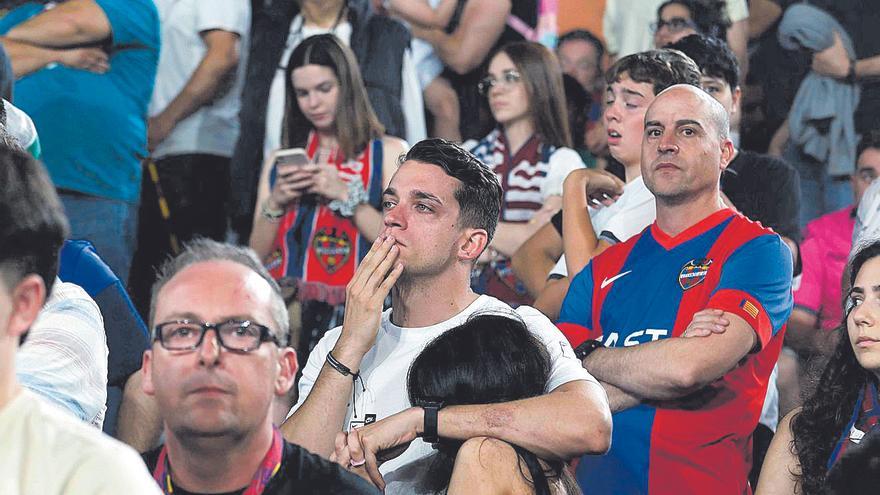 &#039;Levante Somos Todos&#039; considera &quot;inaceptable&quot; el cambio en la dirigencia del club