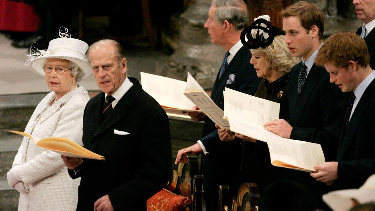 Una imagen de la familia real británica durante un acto institucional.