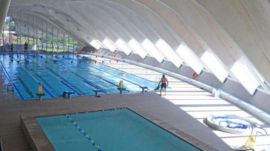 La prestación del servicio de la piscina de Cangas será por un periodo de  10 meses - Faro de Vigo