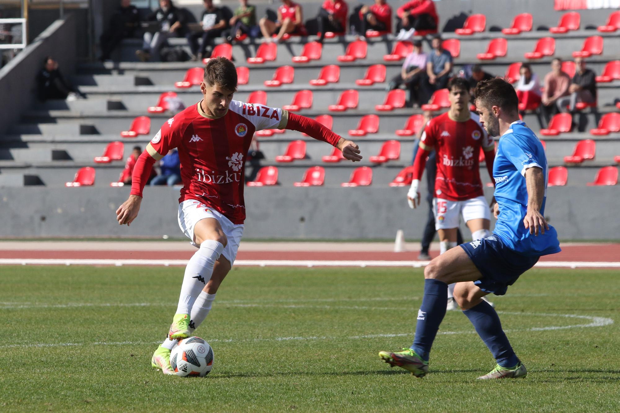 Partido CD Ibiza-Badalona