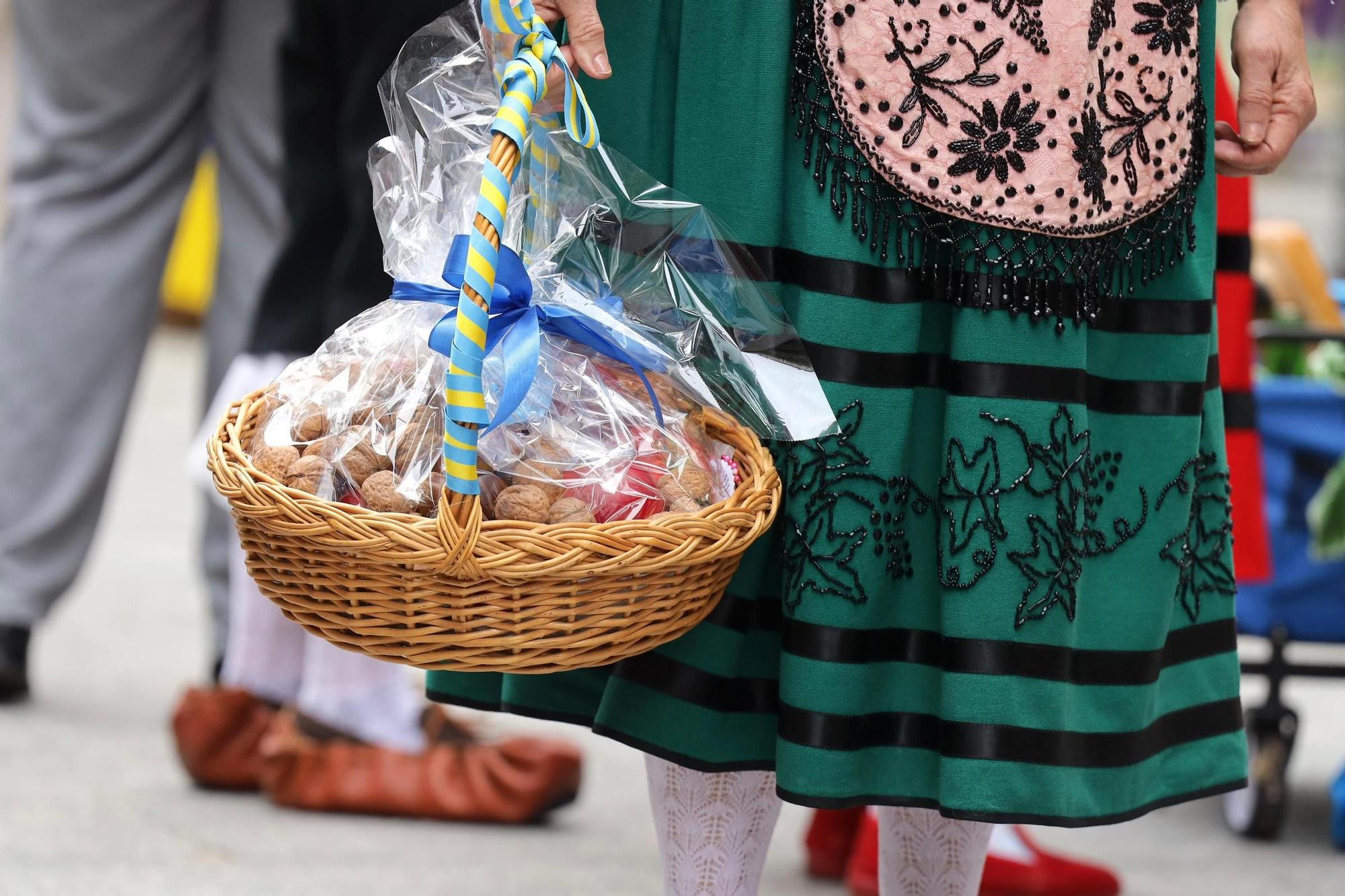 La Ofrenda de Frutos brilla un año más por el centro de Zaragoza