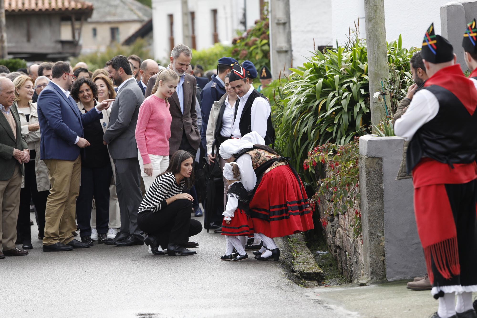 EN IMÁGENES: La Familia Real visita Cadavedo para hacer entrega del premio al Pueblo Ejemplar