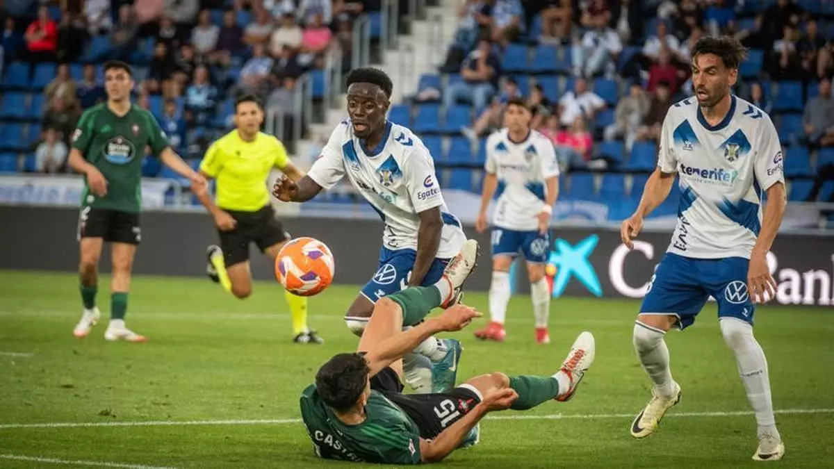 Resumen, goles y highlights del Tenerife 0-0 Racing de Ferrol de la jornada 39 de LaLiga Hypermotion