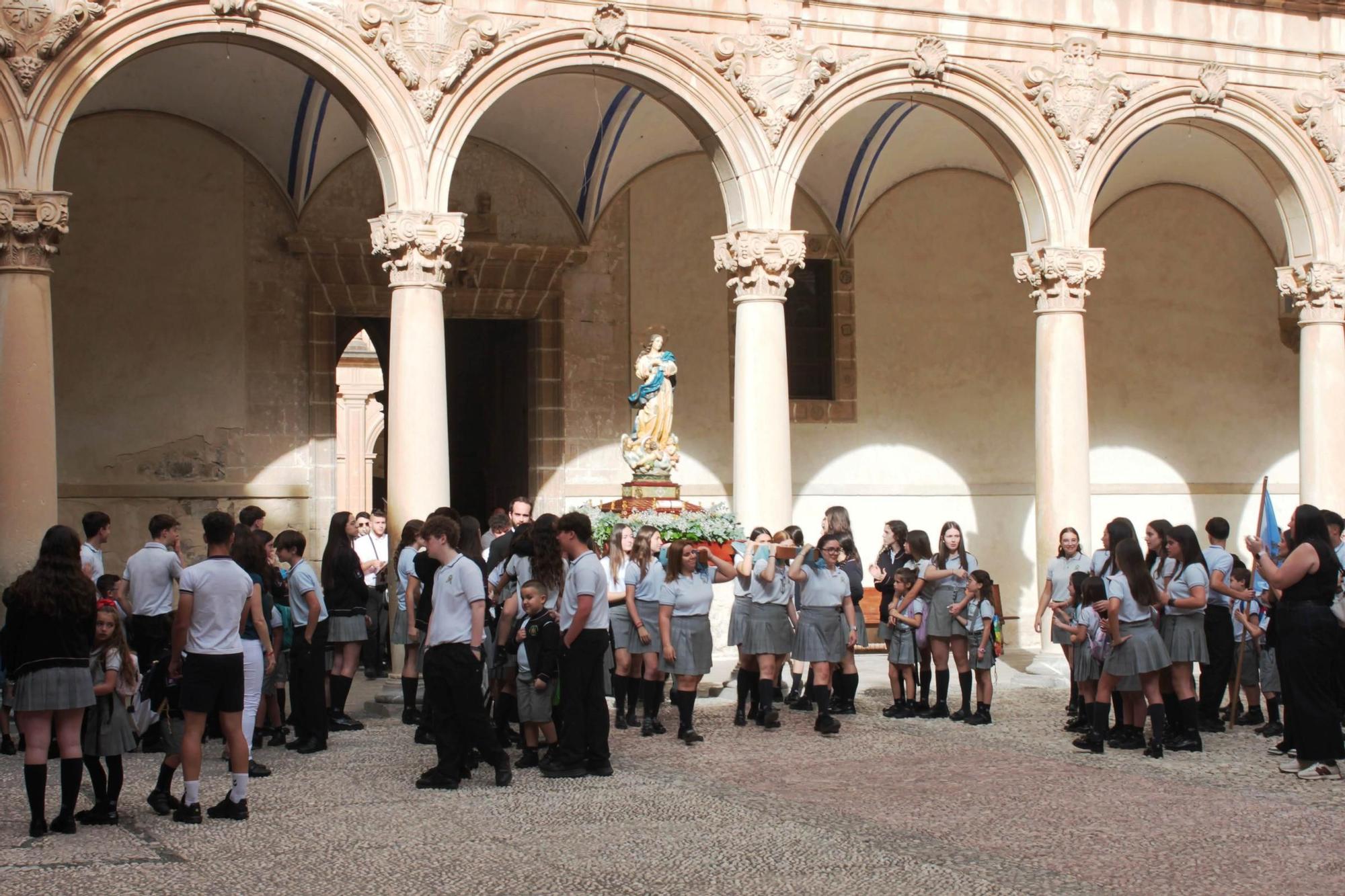 Romería desde el Colegio Santo Domingo de Orihuela al Santuario de Nuestra Señora de Monserrate