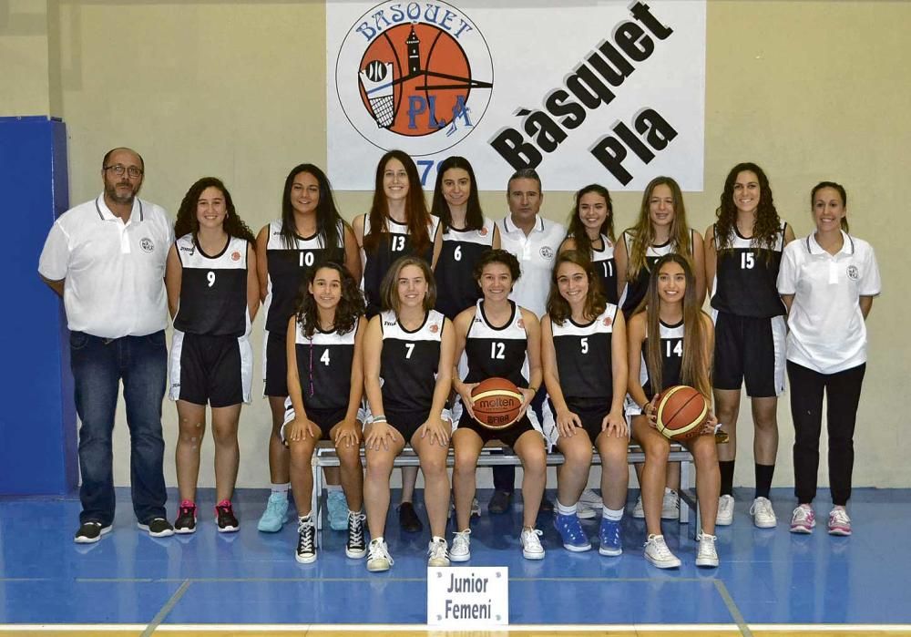 Bàsquet Pla presenta sus equipaciones