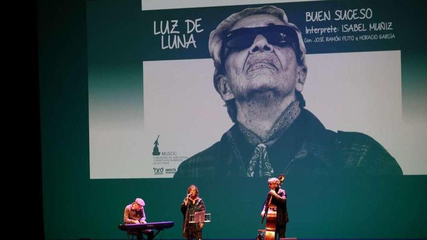 Un momento del homenaje ayer a Chavela Vargas en la Laboral.