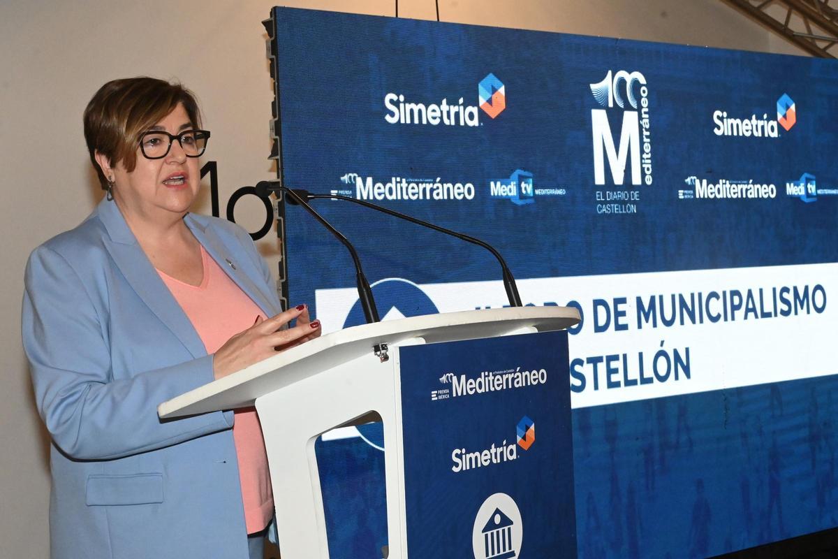 Antonia García Valls, durante su intervención en el II Foro de Municipalismo de Mediterráneo.