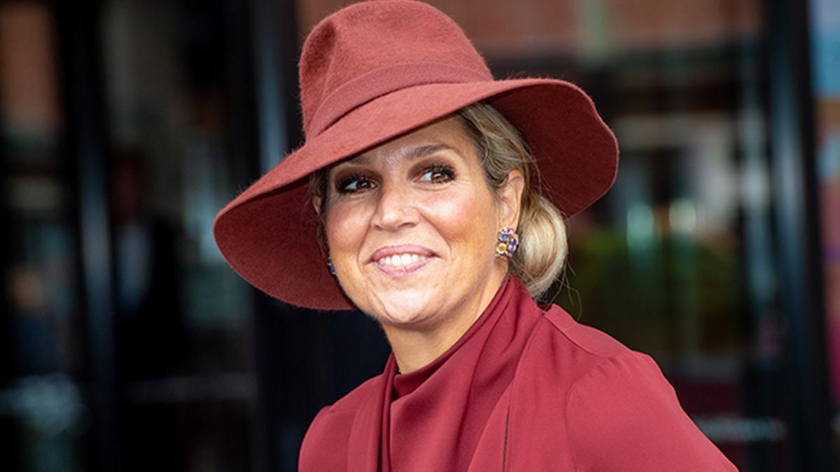 Primer plano de la reina Maxima de Holanda en Amsterdam