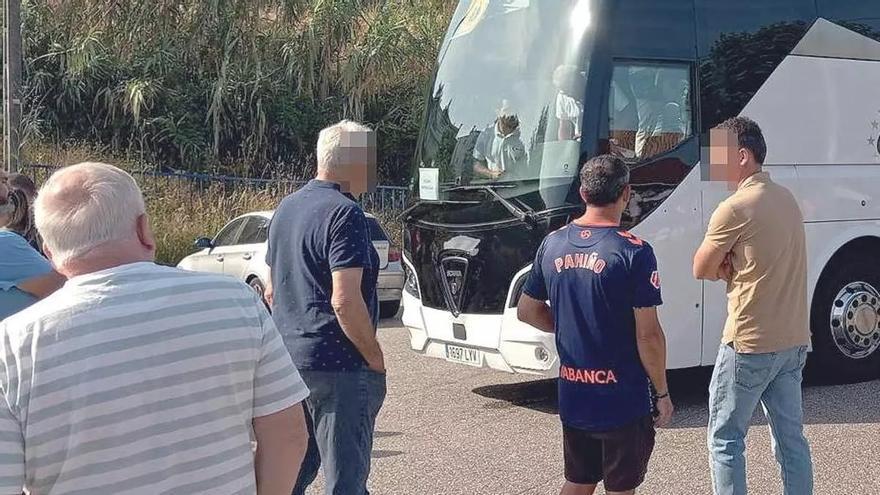 Un padre alertó a la Policía del chófer del bus escolar que dio positivo por drogas en Redondela