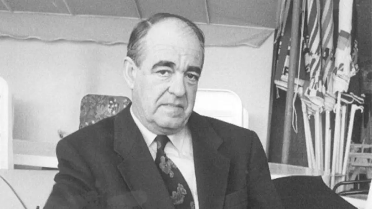 Muere a los 89 años José María Ezpeleta, el empresario que impulsó desde Vigo la fabricación de paraguas