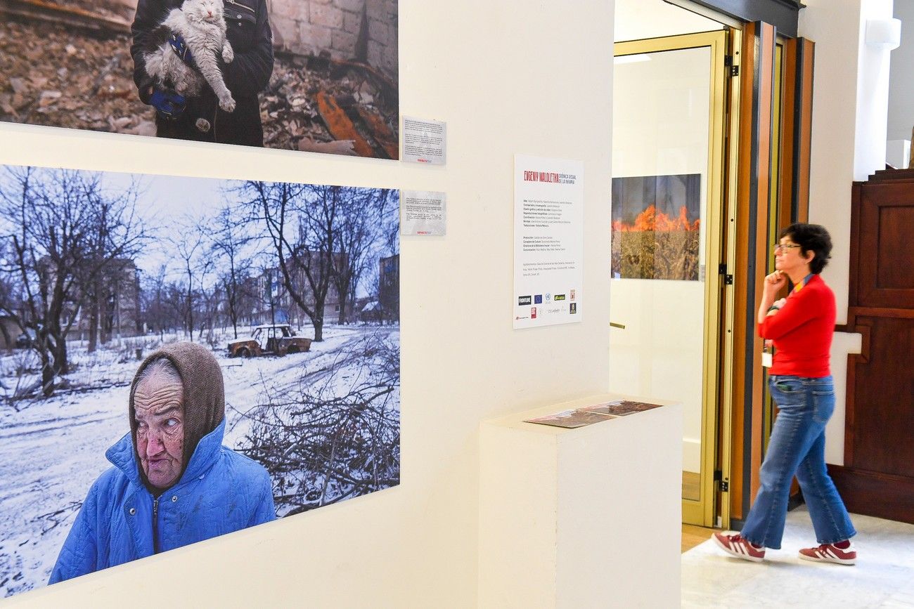 Exposición 'Crónica visual de la infamia' del fotoperiodista ucraniano Evgeniy Maloletka