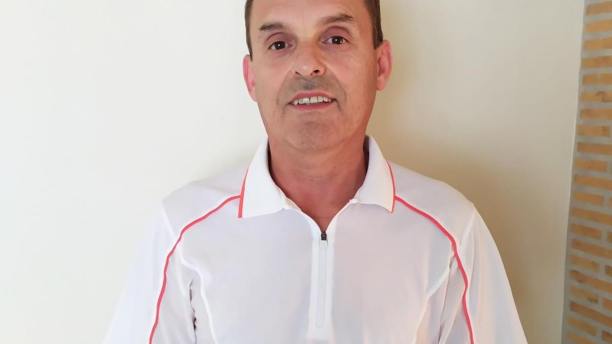 El entrenador Rafi Bañón, que ha renovado con el CD Llosa.