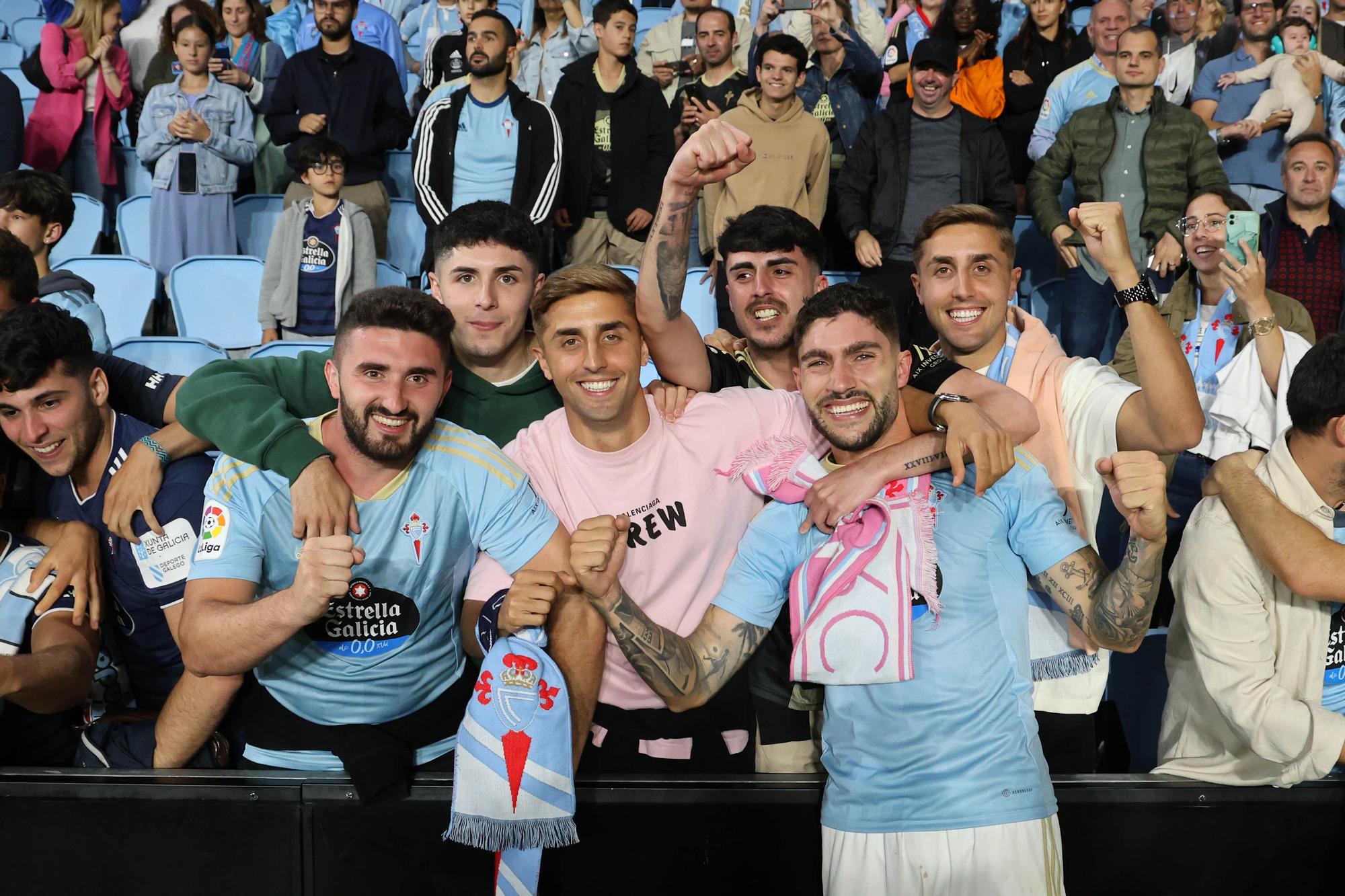 Lágrimas de felicidad en Balaídos: otro final de temporada agónico del Celta