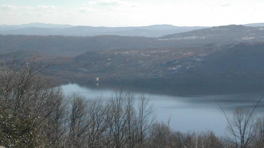 Vista aérea del Lago, en la zona de desembocadura del Tera.