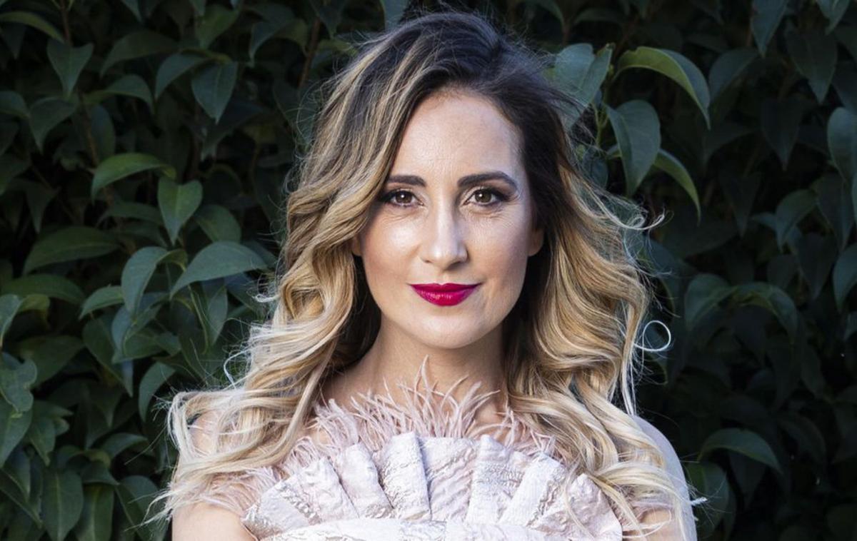 La cantante Mireia llega hoy al Nuevo Teatro Circo. | L. O.
