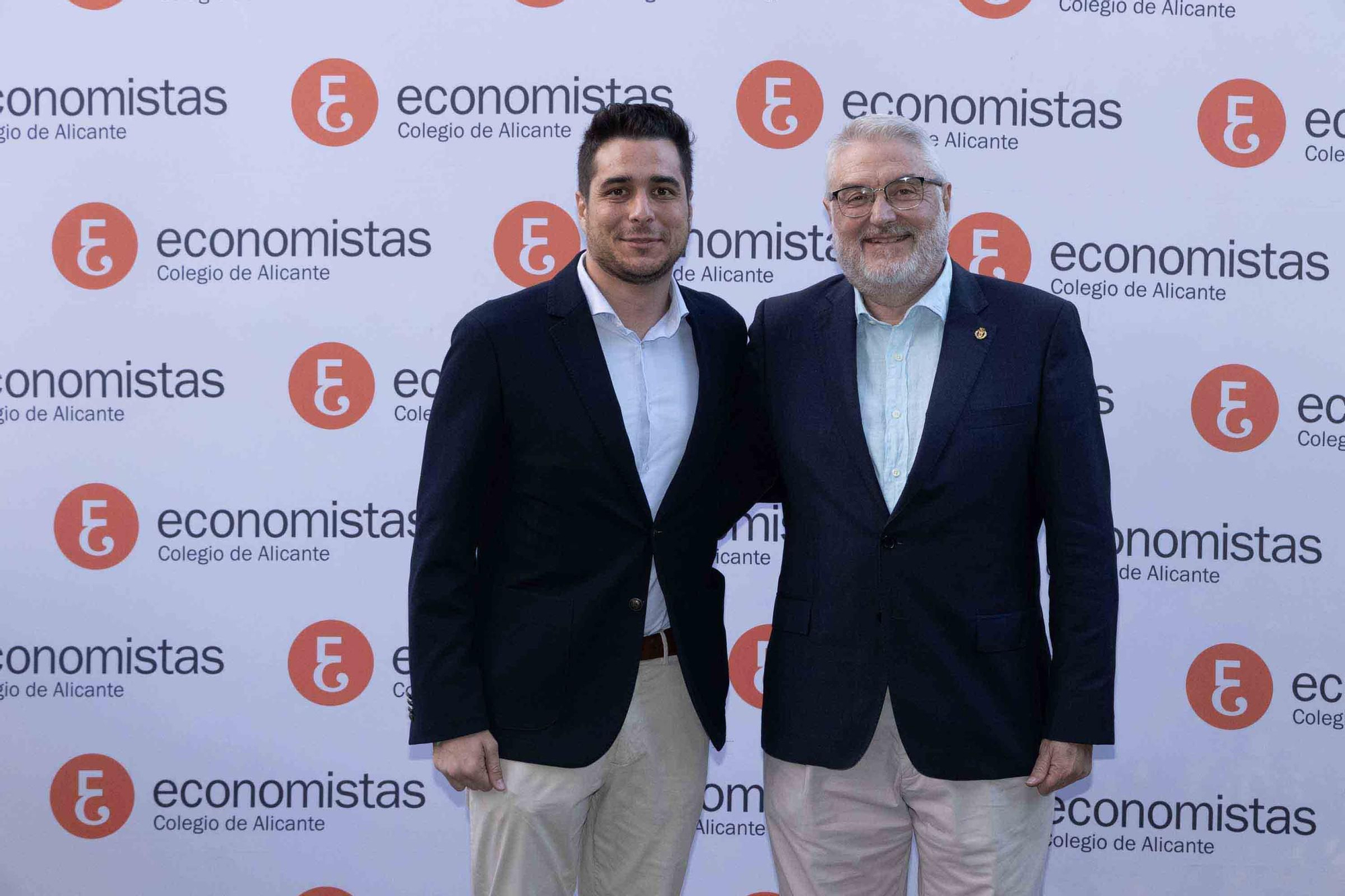 El Colegio de Economistas de Alicante celebra su cena anual en honor a su patrón