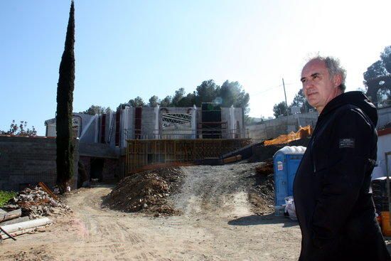 Ferran Adrià preveu acabar obres al maig