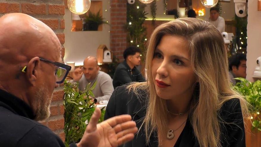 Laura Boado, camarera en &#039;First Dates&#039;, queda impresionada ante el trabajo de este soltero: &quot;¿Y te gusta?&quot;