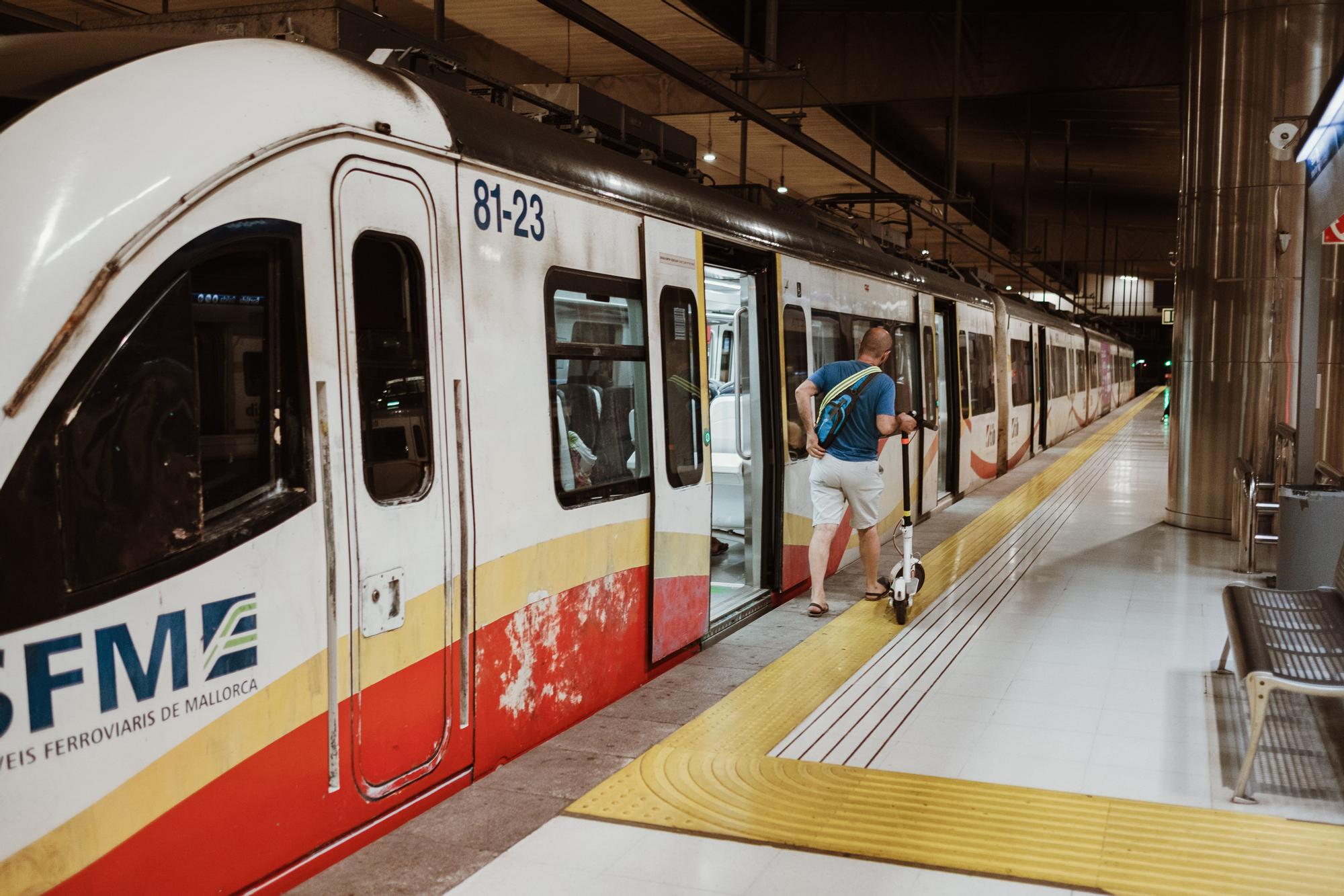 Primer día de tren gratis en Mallorca