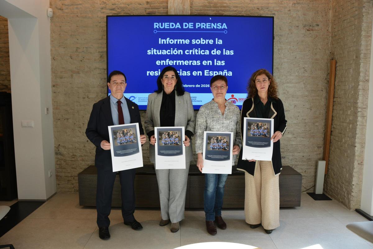 Imagen de la rueda de prensa donde se ha presentado el informe sobre la escasez de enfermeras en residencias de mayores.