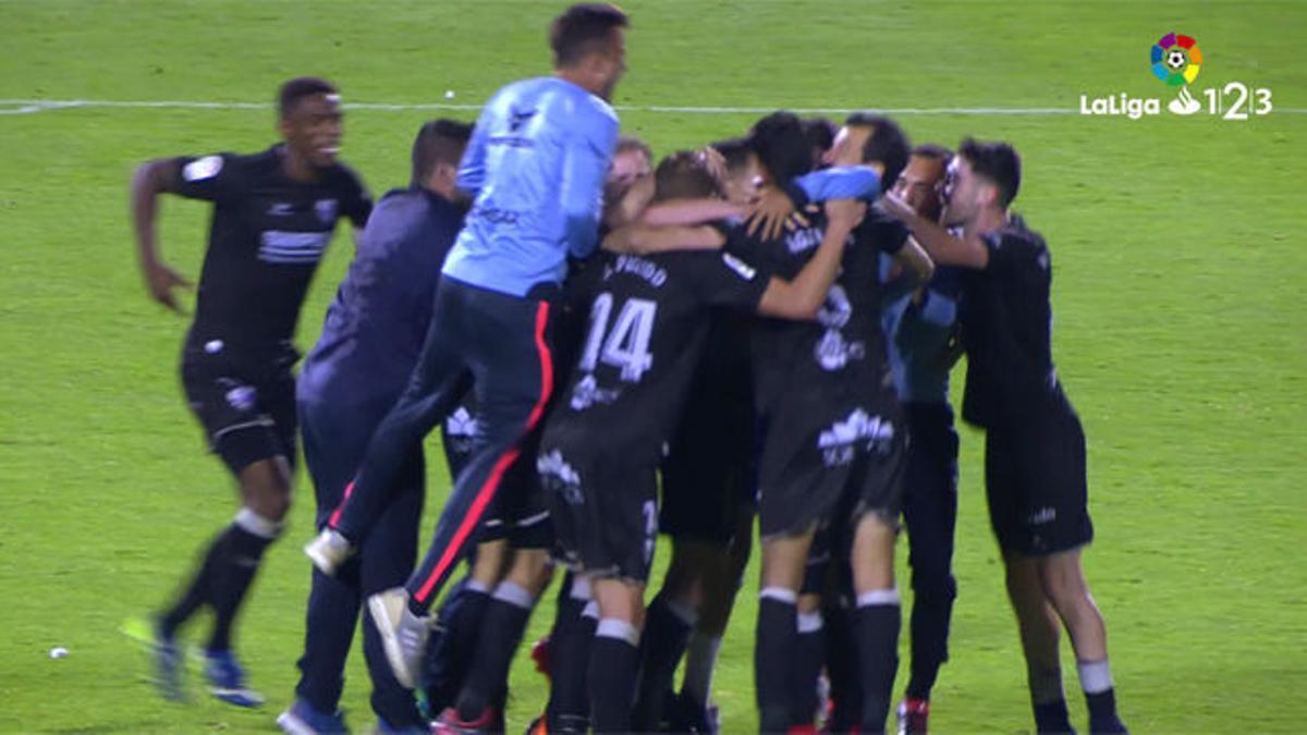 LALIGA 123 | Lugo - Huesca (0-2): Así fue la celebración del Huesca tras subir a Primera