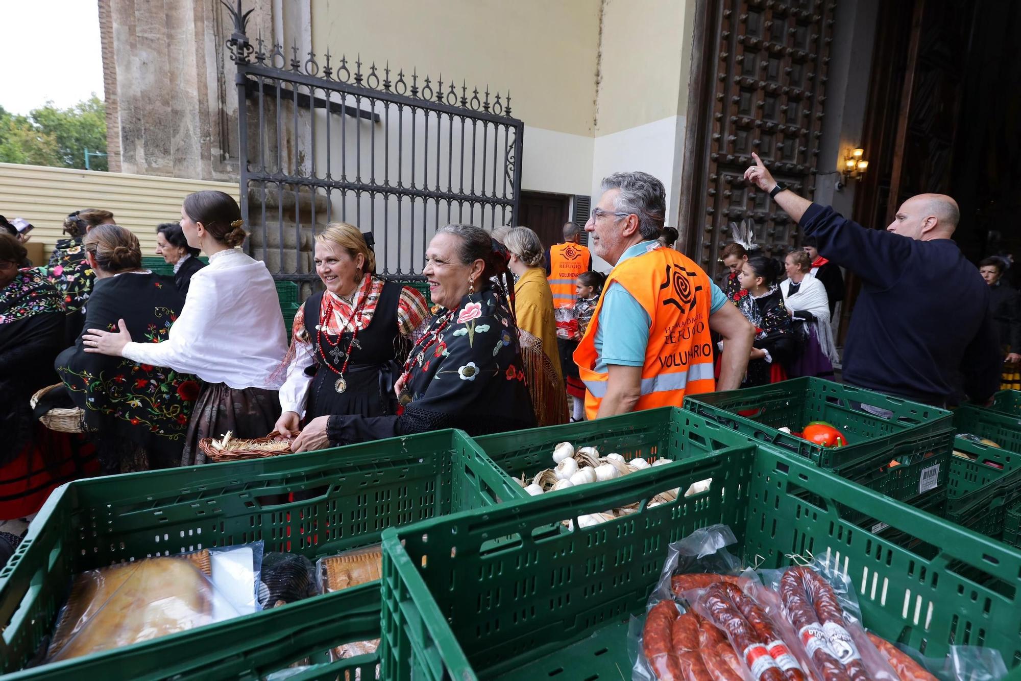La Ofrenda de Frutos brilla un año más por el centro de Zaragoza