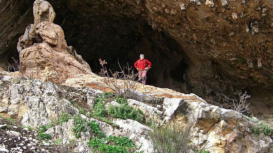 Hallazgo | Una de las grutas que encierran arte rupestre en Zuheros.