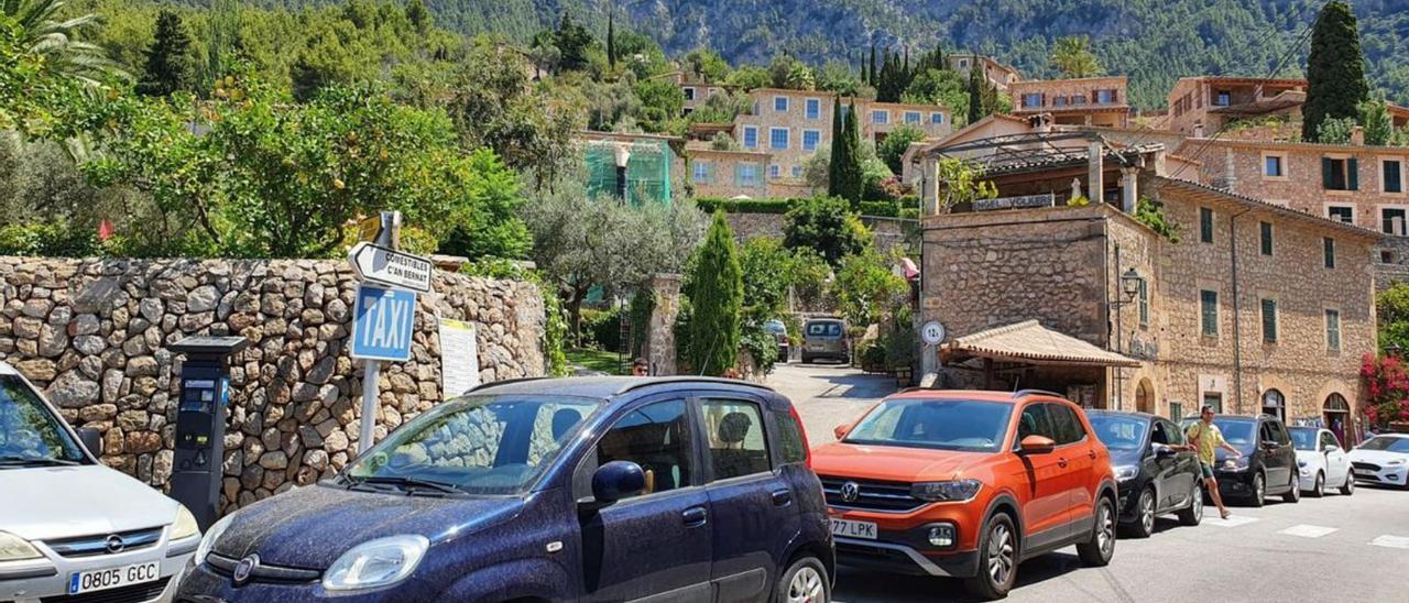 El ayuntamiento de Deià demanda exclusividad en el acceso al municipio tras autorizar la barbarie de Petit Deià que multiplicó su tamaño.