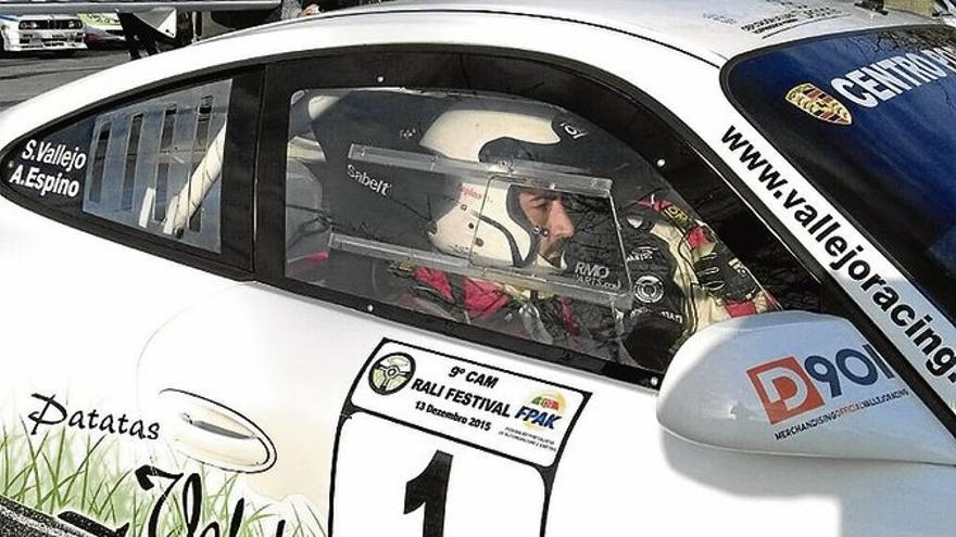 Alberto Espino comparte rally con Vallejo, bicampeón de España