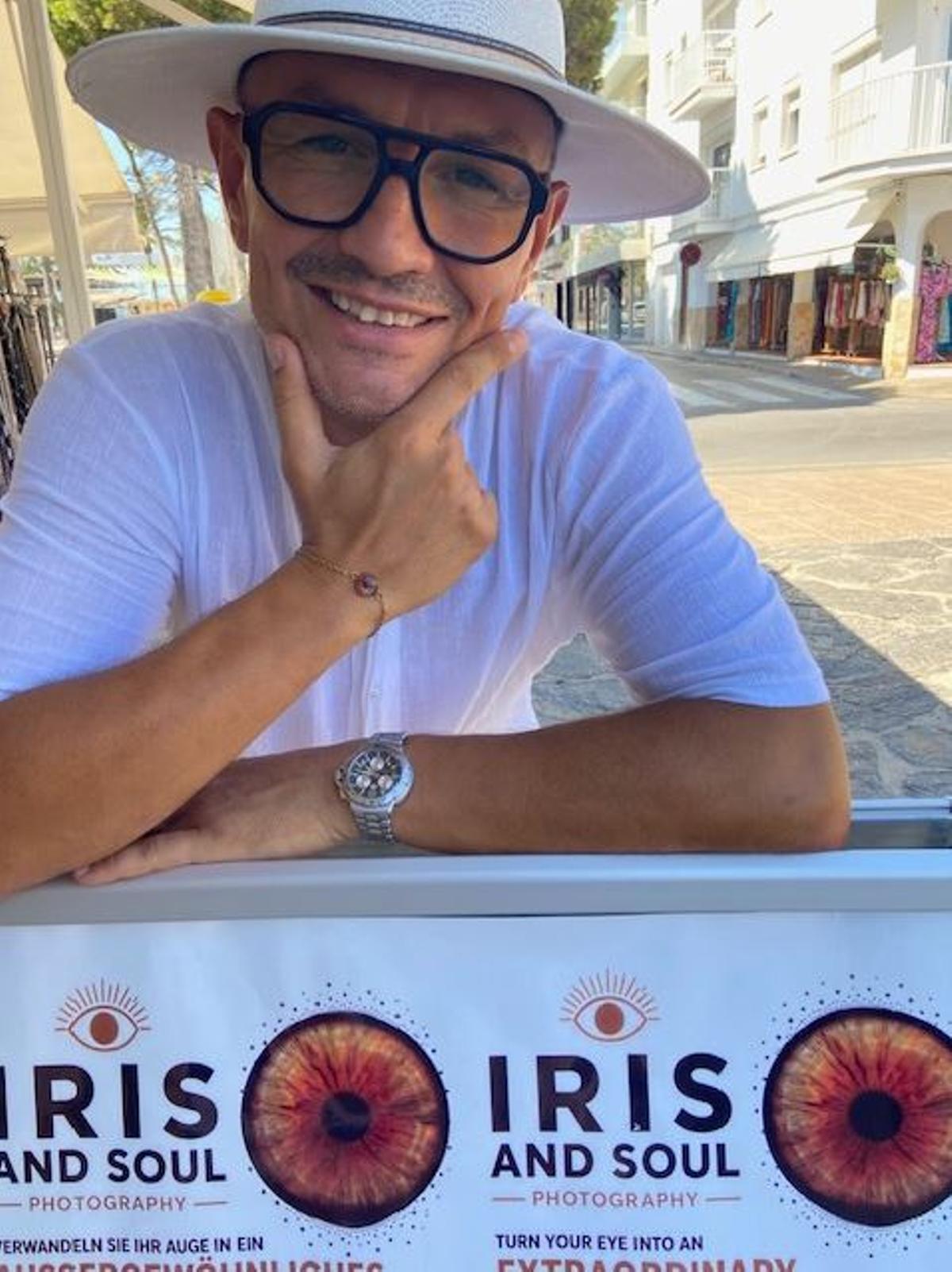 Daniel Hamilton ist gebürtiger Pole und lebt seit mehreren Jahren auf Mallorca