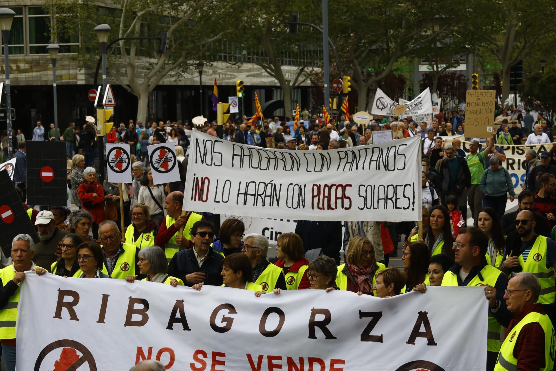 En imágenes | Aragón clama por una instalación consciente de las renovables