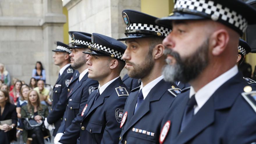 La Policía Local de Gijón celebra su tradicional gala de distinciones - La  Nueva España