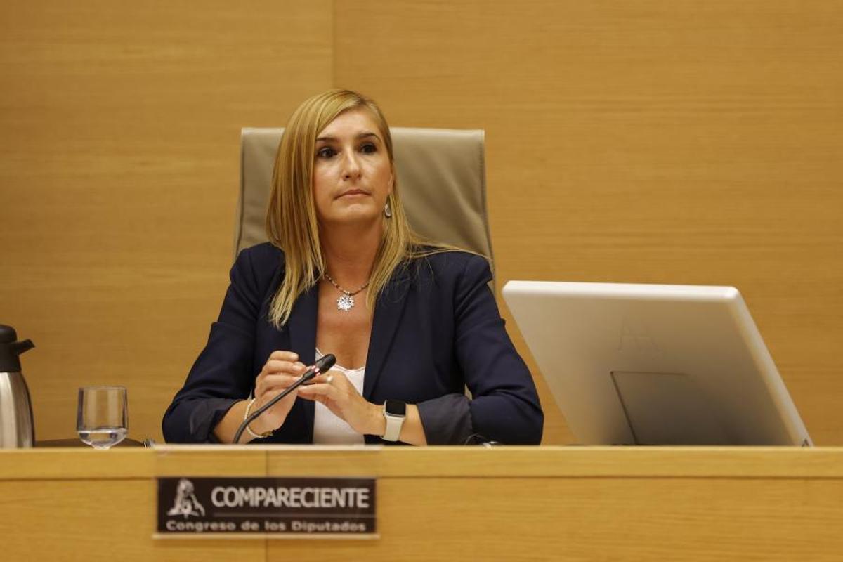 La exconsellera Salomé Pradas en su segunda comparecencia en la comisión del Congreso