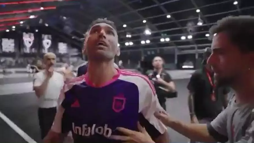 ¡Barral pierde los papeles en el Mundial! El vídeo que compartió Piqué que deja en muy mal lugar al jugador...