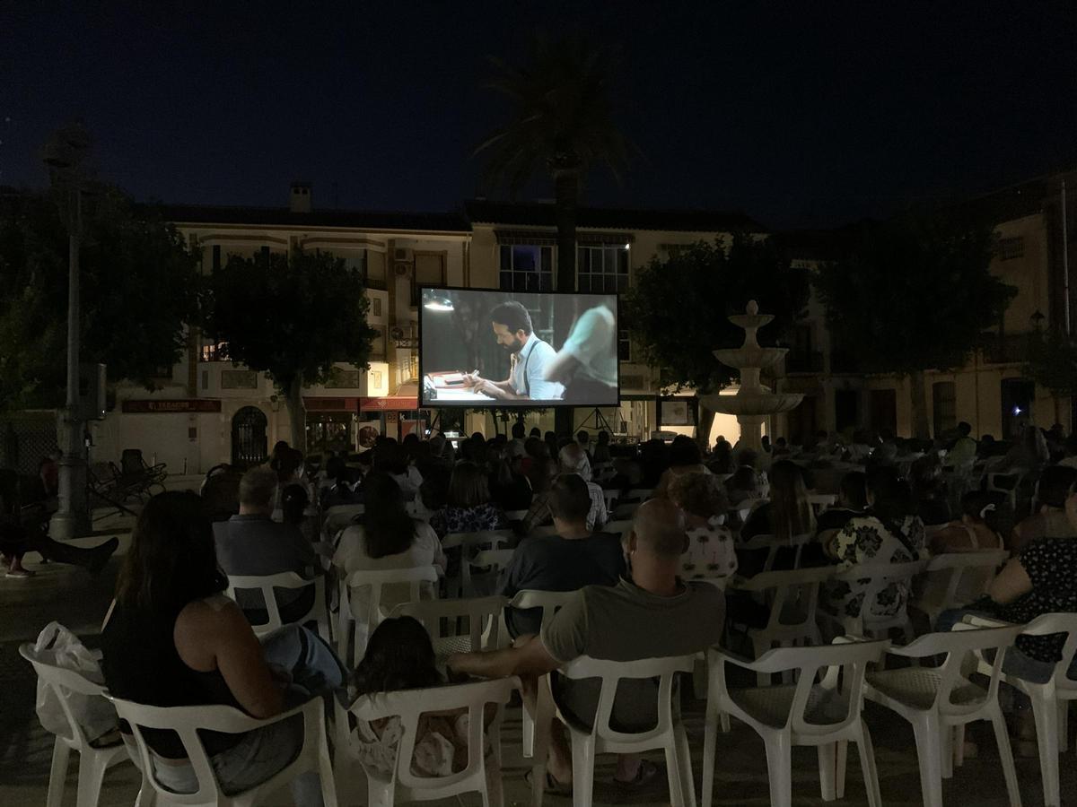 Cine de verano en Doña Mencía.