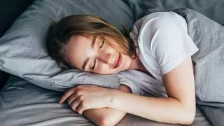 Adiós al dolor de cuello: El motivo por el que tu almohada te molesta mientras duermes