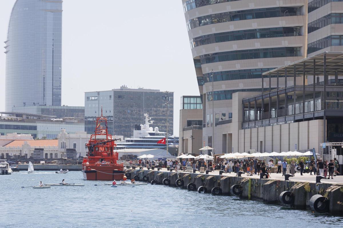 Jornada de puertas abiertas en el Port de Barcelona