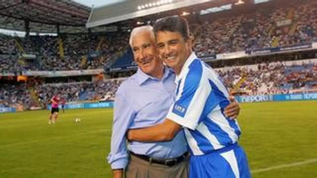 Bebeto, con el corazón roto, se despide del que fue "más que un entrenador"