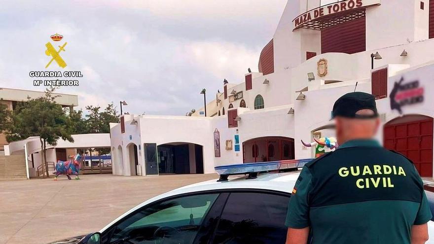 Hallan un cadáver "sin signos de violencia" en una zona abrupta de la A-7 en Almería
