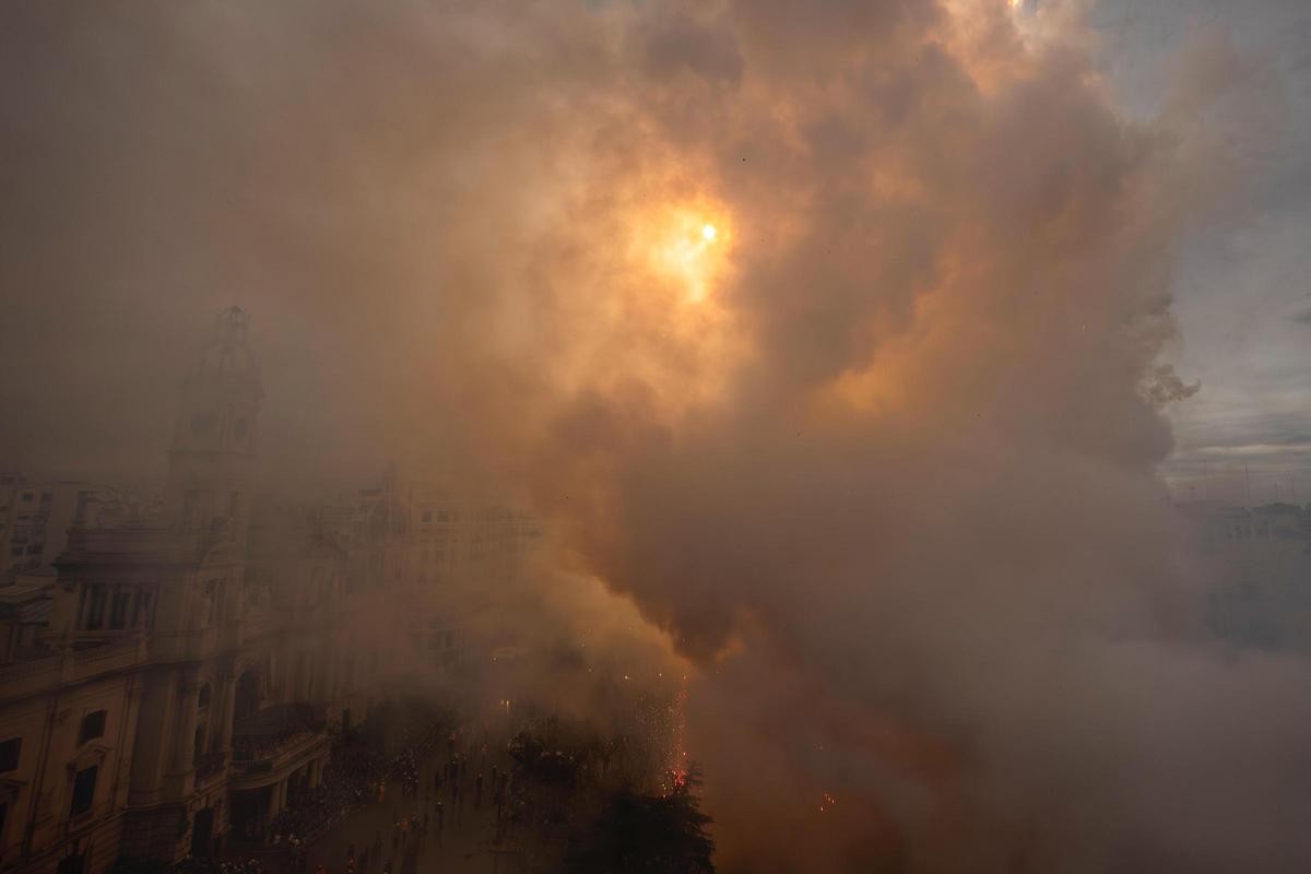 La mascletà del 17 de marzo, en imágenes