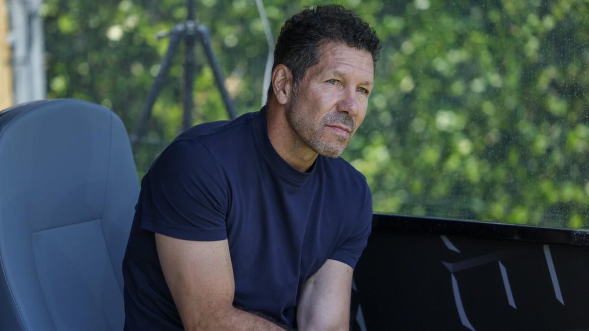 Simeone, en el banquillo del Rose Bowl