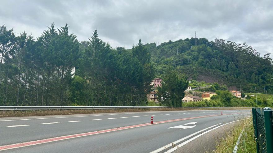 O PSdeG reclama á Xunta que constrúa beirarrúas na AC-300 ao seu paso por Sisto, en Rois