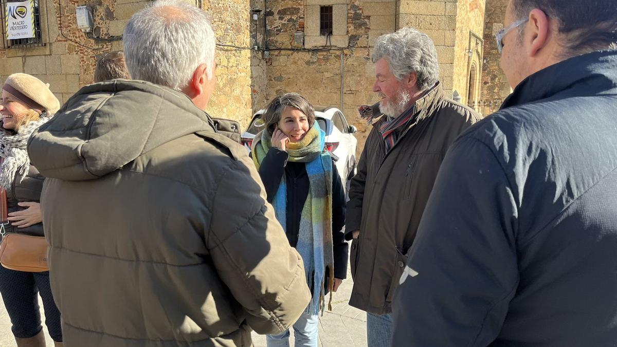El diputado de Unidas Podemos y coordinador de Alianza Verde, Juantxo López de Uralde, en su visita a Extremadura.