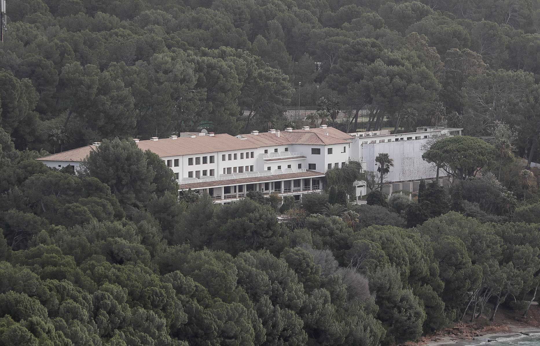 Vom Hotel Formentor auf Mallorca bleibt bei der Sanierung nur noch die Fassade übrig