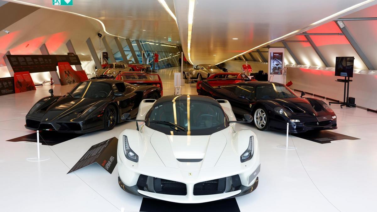 Parte de la exposición de Ferrari en Mobility City.