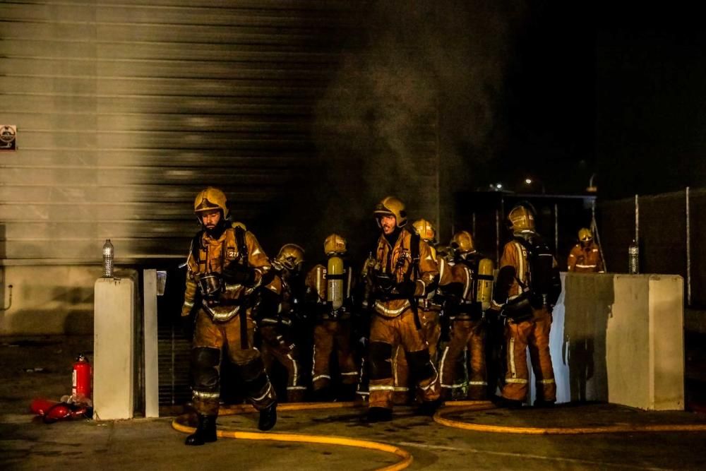 Incendio en el Polígono de Can Valero