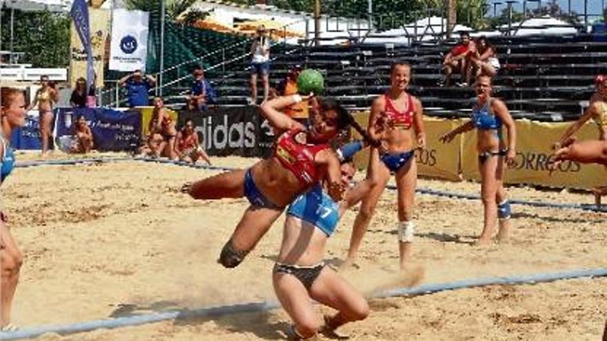 La selecció espanyola femenina jugarà la final a Lloret