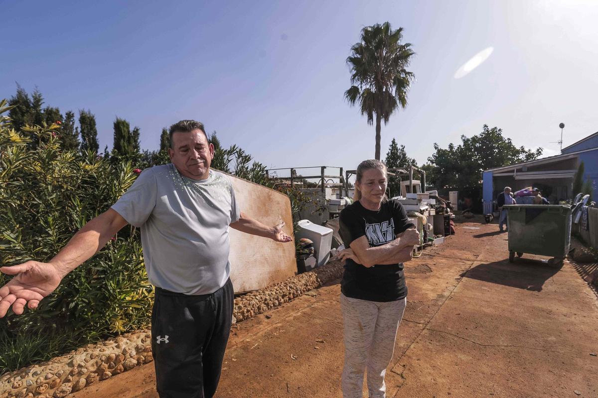 Fotos | Vecinos de Son Reus en Palma lo pierden todo tras el paso de la dana en Mallorca