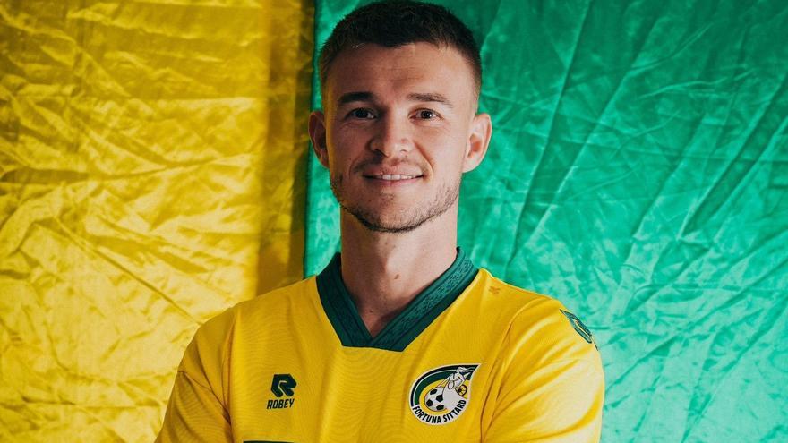 Sinkgraven entra en la lista de los &#039;fichajes Emenikes&#039; de la UD Las Palmas: Ezekiel, Clavagallinas, Alcaraz, Halilovic...