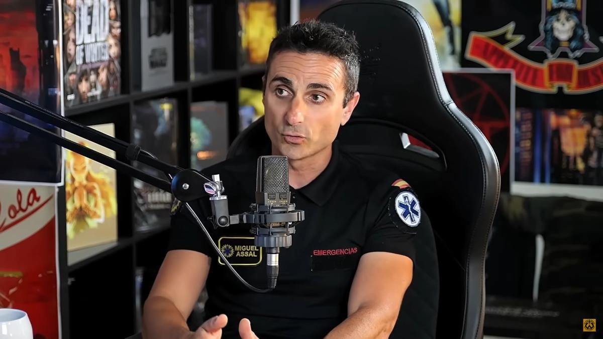 Miguel Assal, técnico de emergencias en el podcast 'The Wild Project'.